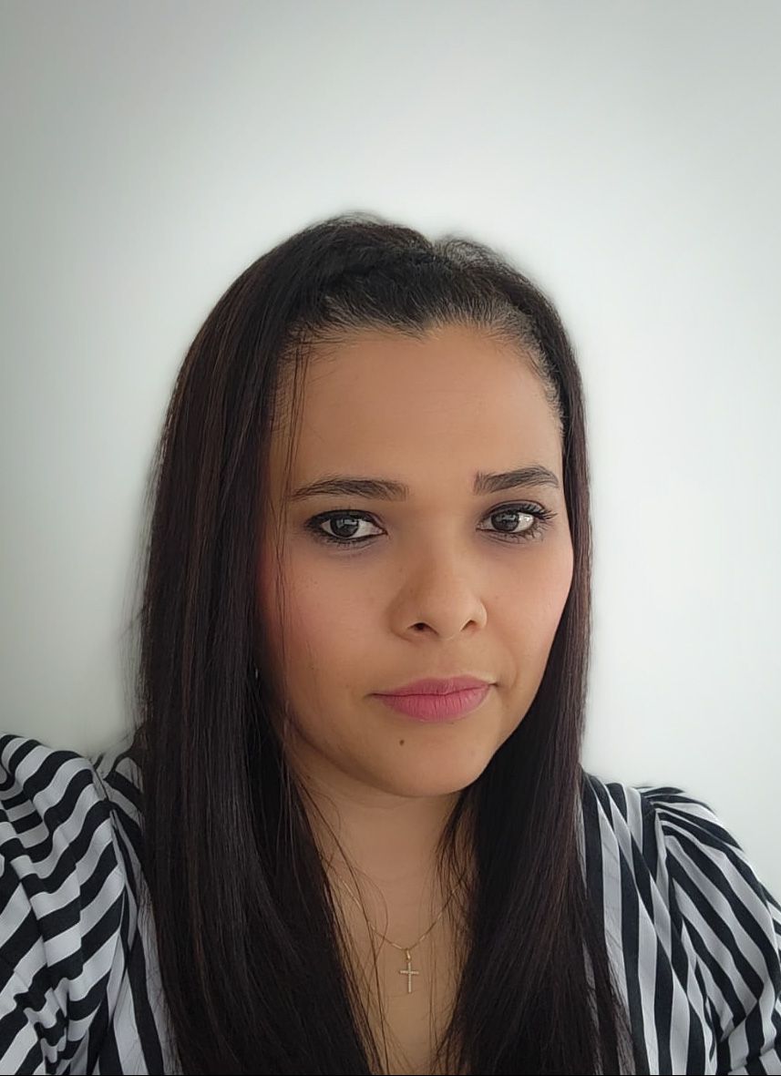 Retrato de Victoria Patricia Dangond Arenas, Profesional Especializado