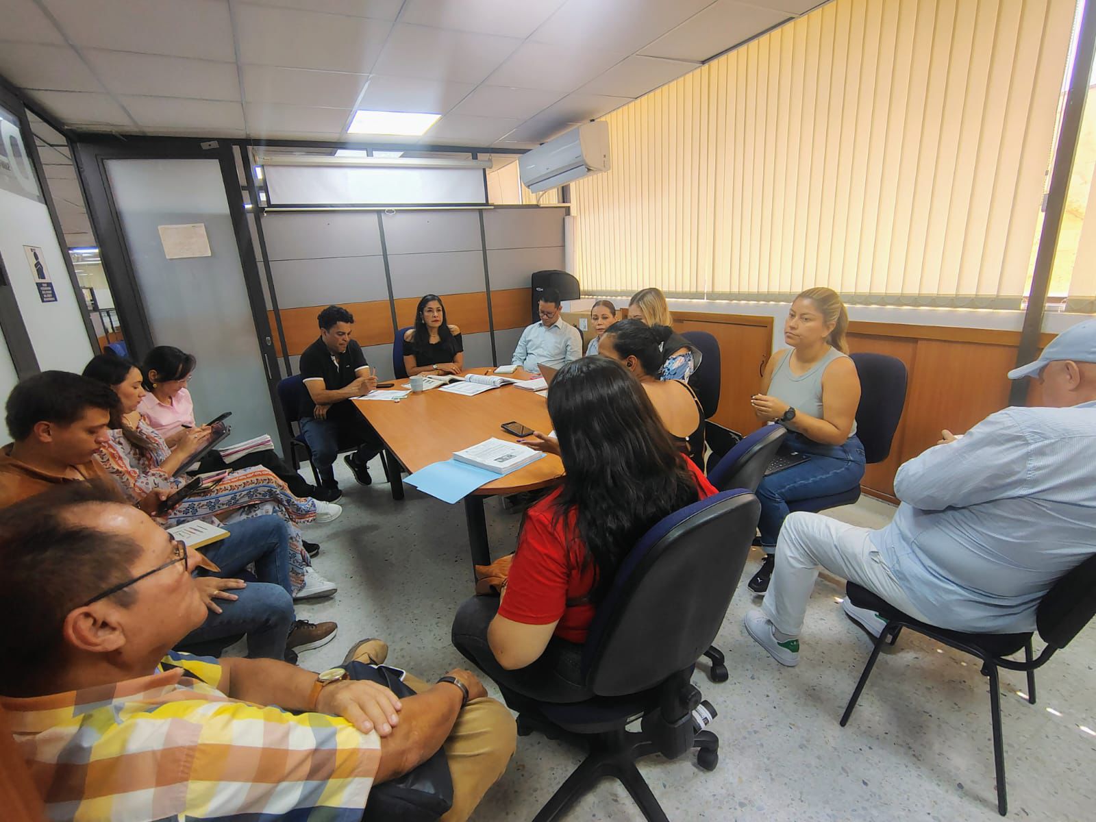 La Personería de Bucaramanga impulsa compromisos para garantizar una educación digna en la I.E. José María Estévez