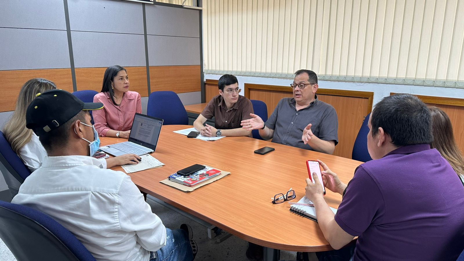 La Personería Municipal lidera mesa de trabajo para la protección de predios públicos en el barrio La Gloria